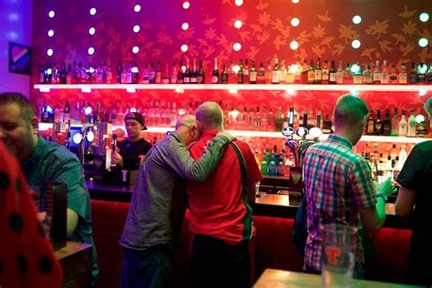 gay men glasgow|Glasgow Gay Bar Guide 2025